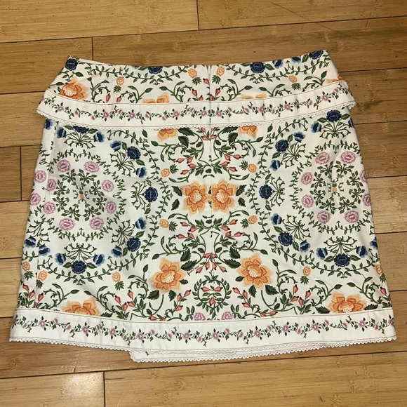 Farm Rio Mini Skirt - Picture 4 of 8